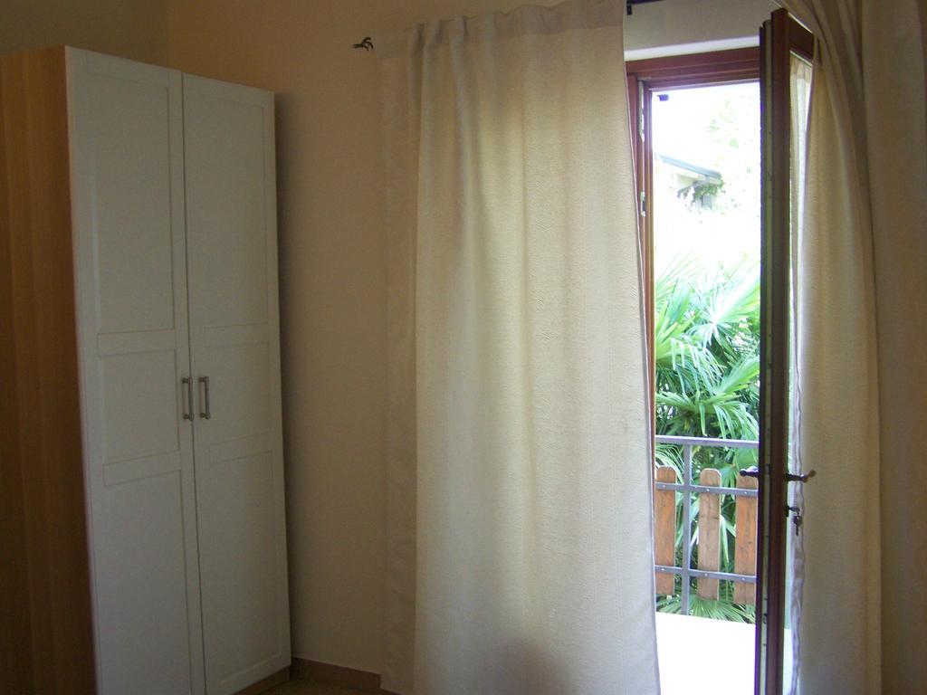 Elena Appartamento Peschiera del Garda Exterior photo